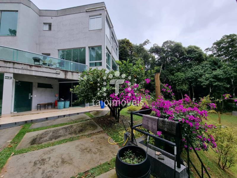 Casa em Condomínio venda REGIÃO DA CANTAREIRA - Referência TI430