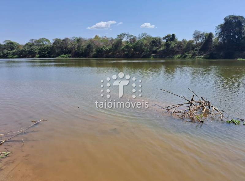 Fazenda venda REGIÃO Santo Hipólito - Referência TI459