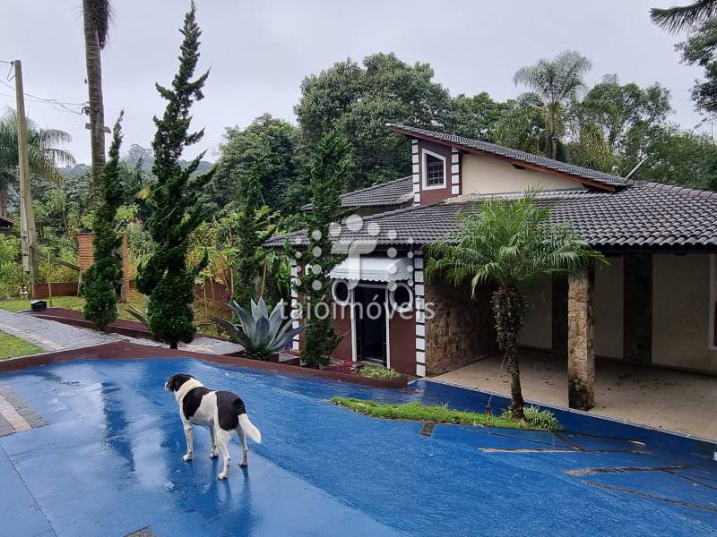 Casa em Condomínio aluguel REGIÃO CONDOMINIO ALPES DA CANTAREIRA - Referência TI424D13